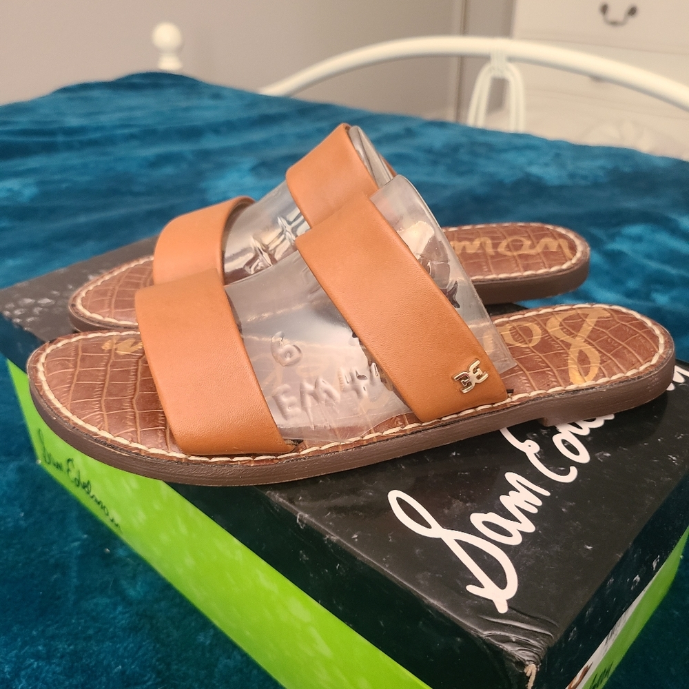 Doube strap sandals